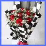 10 Red Roses With Gipso Bouquet
