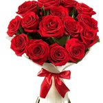 2 Dozen red roses bouquet