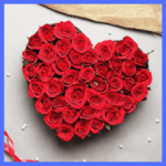 36 Herat Shape Box With Roses