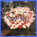 Cash Bouquet with Chocolate