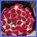 Cash Bouquet with Roses round