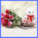 Cake With Teddy And Bouqet