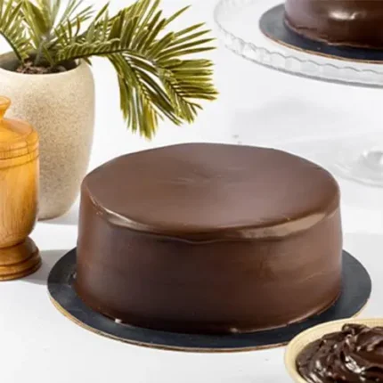 2.5 lbs Decedance Cake Delezia