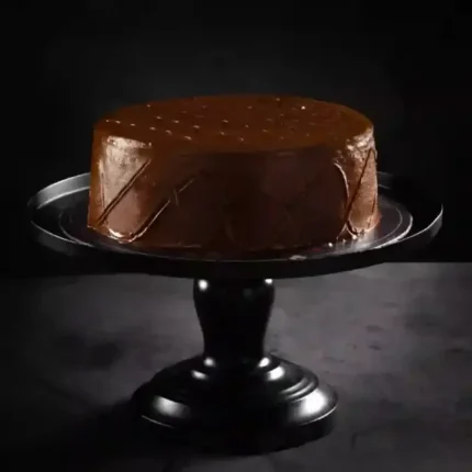 2.5 lbs Nutella Cake Delezia available for online delivery in Karachi