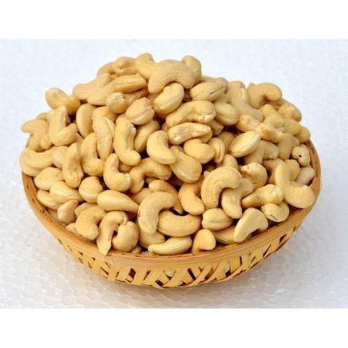 cashews-500x500-1.jpg 1kg Kajo Basket - Image 1