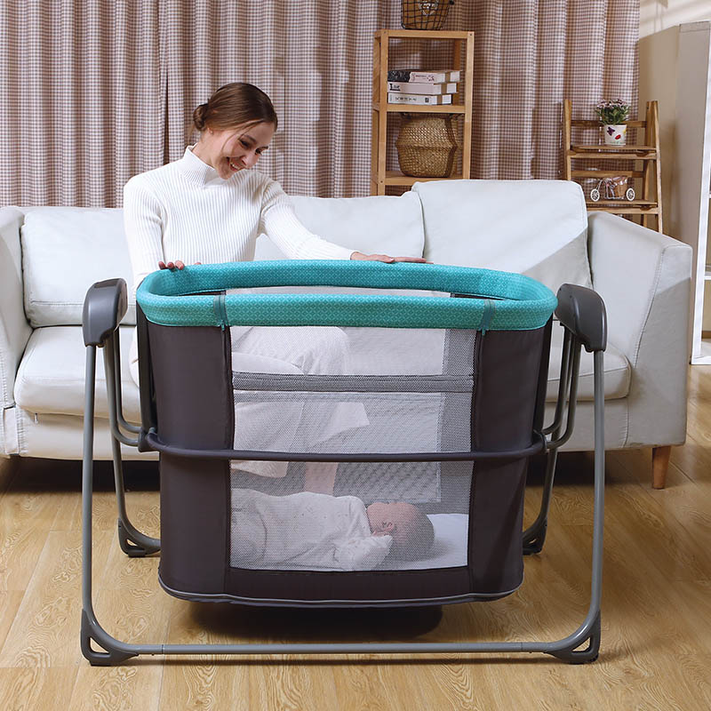 mastela-baby-electric-bed-swing-bassinet-black-.jpg Mastela 4in1 Multi Functional Bassinet – Grey Sea Green - Image 1